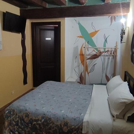 Agriturismo Corte Dei Landi เรจโจเอมิเลีย ภายนอก รูปภาพ