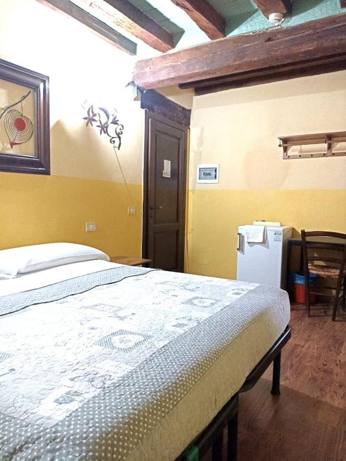 Agriturismo Corte Dei Landi เรจโจเอมิเลีย ภายนอก รูปภาพ